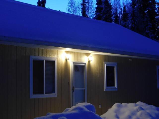 Апартаменты Aurora Viewing Deck And Peaceful Retreat Фэрбанкс Экстерьер фото